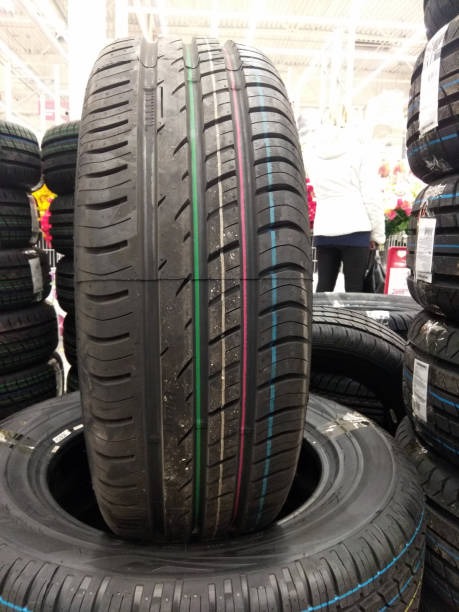 Yokohama BluEarth AE61: Balanced Performance for Modern SUVs